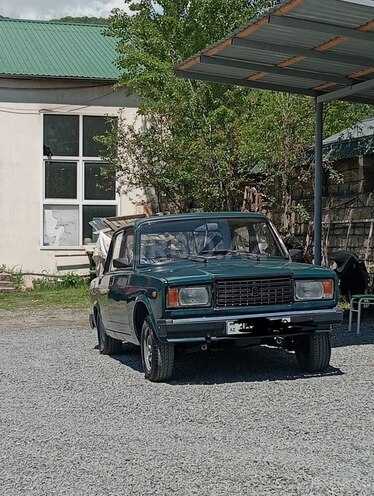 LADA (VAZ) 2107-1