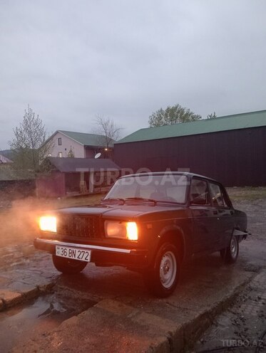 LADA (VAZ) 2107-17