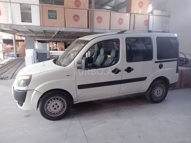 Fiat Doblo-3