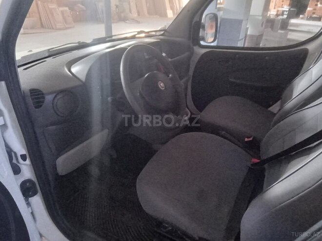 Fiat Doblo-5