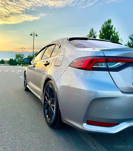 Toyota Corolla-6