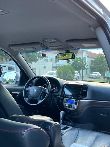 Hyundai Santa Fe-5