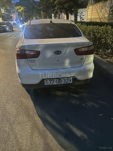 Kia Rio-3