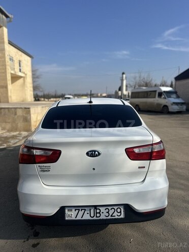Kia Rio-6