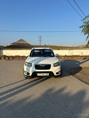 Hyundai Santa Fe-1