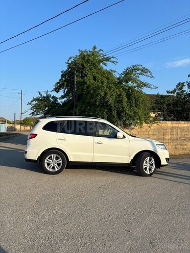 Hyundai Santa Fe-3