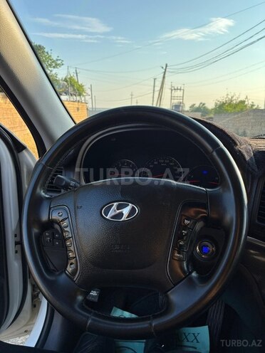 Hyundai Santa Fe-20