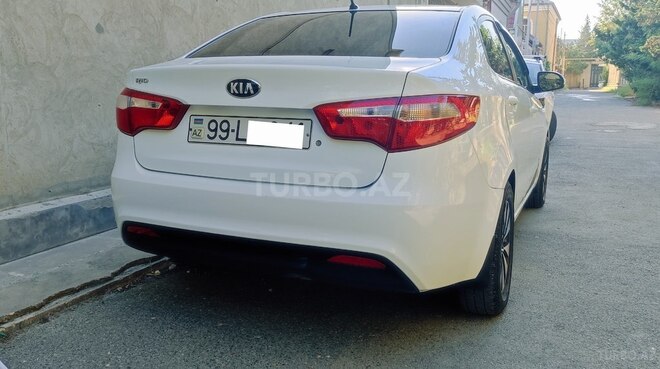 Kia Rio-2