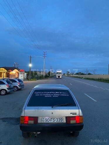 LADA (VAZ) 2109-2
