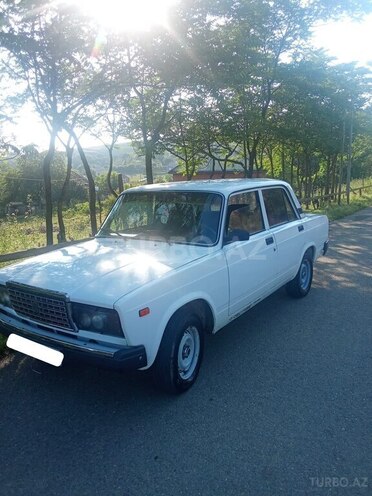 LADA (VAZ) 2107-5