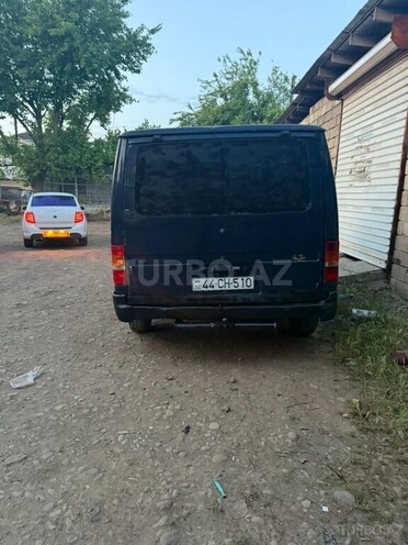 Ford Transit-3
