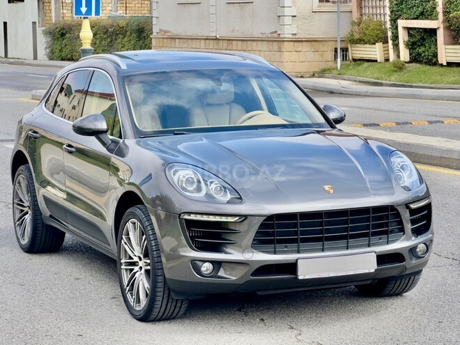 Porsche Macan GTS-4