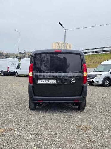Opel Combo-3