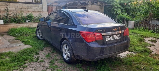 Chevrolet Cruze-2