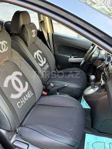 Mazda 2-16