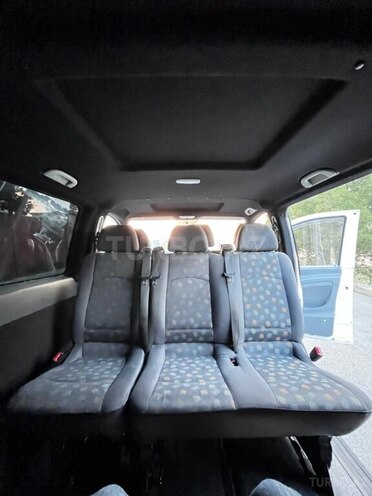 Mercedes Vito 111 CDI-12