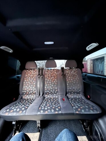 Mercedes Vito 111 CDI-11