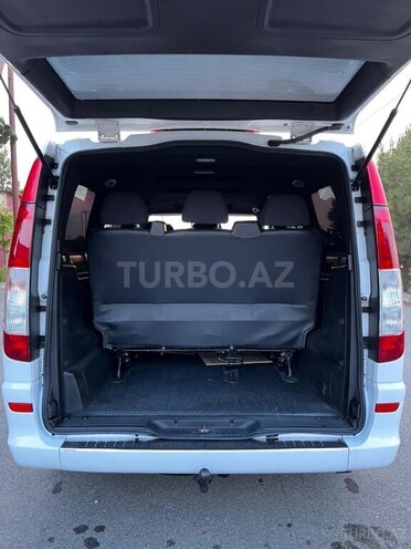 Mercedes Vito 111 CDI-13