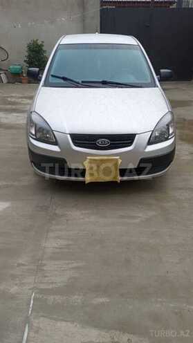 Kia Rio-5