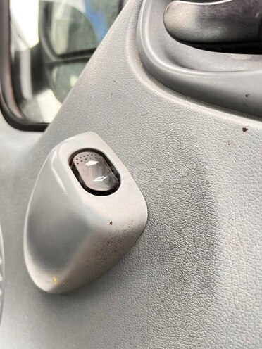 Ford Transit-16
