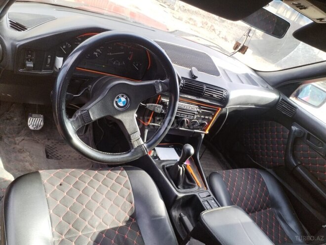BMW 525-11