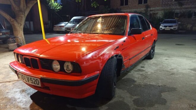 BMW 525-7