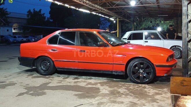 BMW 525-6