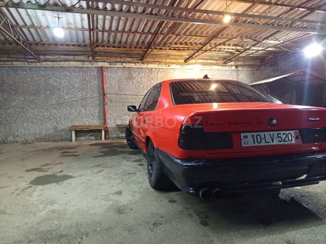 BMW 525-10
