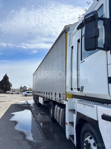 Renault Magnum-3