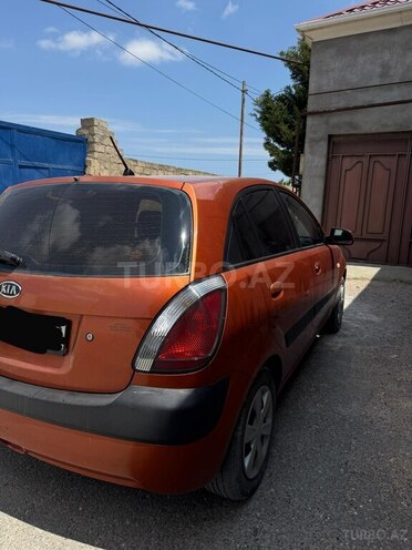 Kia Rio-3