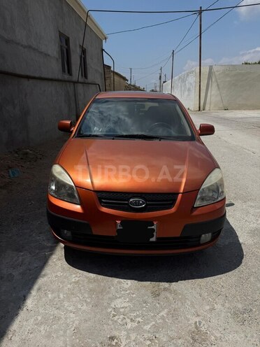 Kia Rio-1