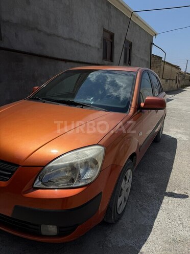Kia Rio-4