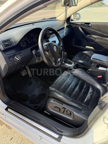 Volkswagen Passat-9