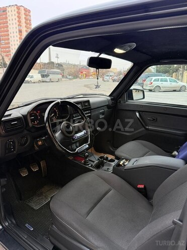 LADA (VAZ) Niva-11