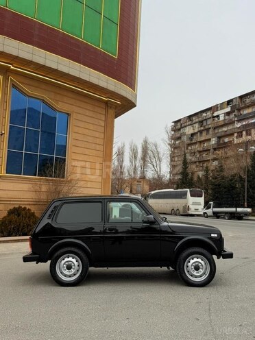 LADA (VAZ) Niva-2