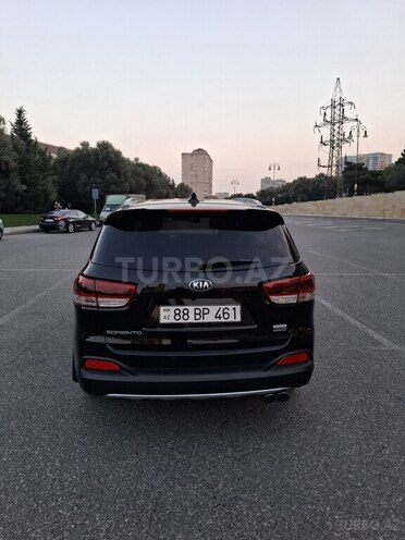 Kia Sorento-2