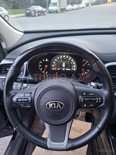 Kia Sorento-6
