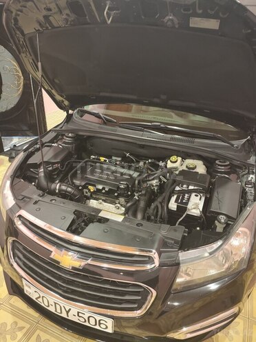 Chevrolet Cruze-2