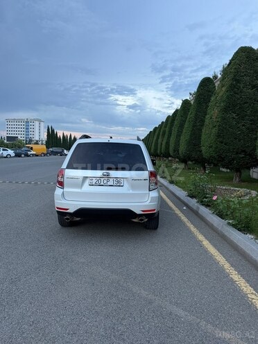 Subaru Forester-3