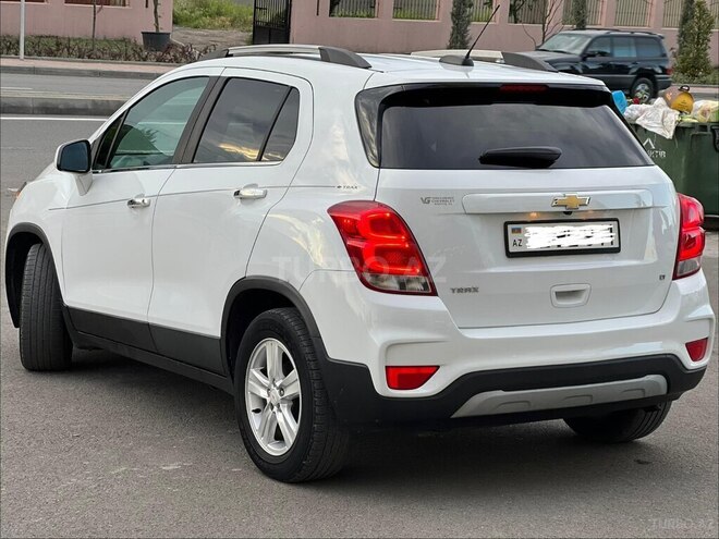 Chevrolet Trax-4