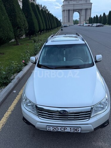 Subaru Forester-11