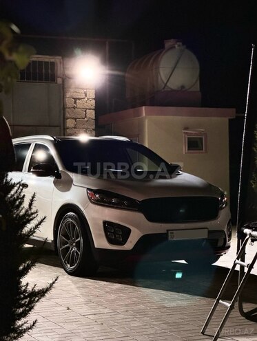 Kia Sorento-4
