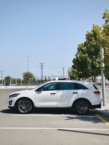 Kia Sorento-3