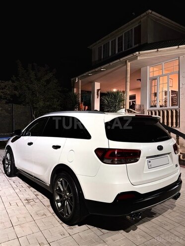 Kia Sorento-5