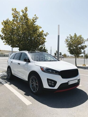 Kia Sorento-1