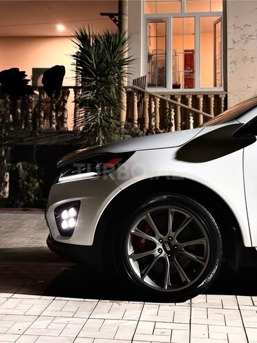 Kia Sorento-10