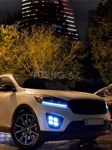 Kia Sorento-19