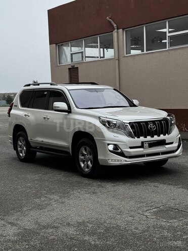 Toyota Land Cruiser Prado-2