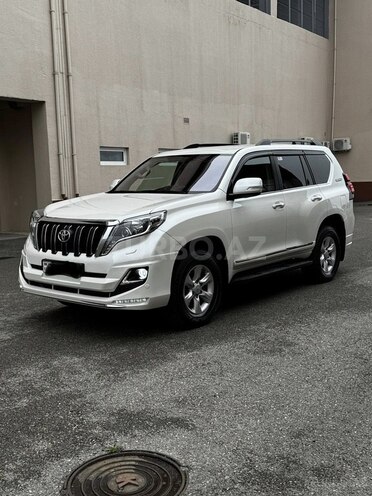 Toyota Land Cruiser Prado-7