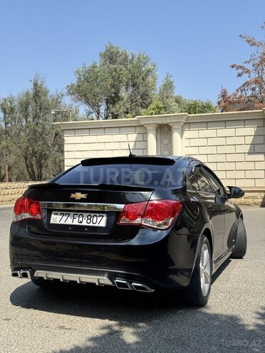Chevrolet Cruze-8